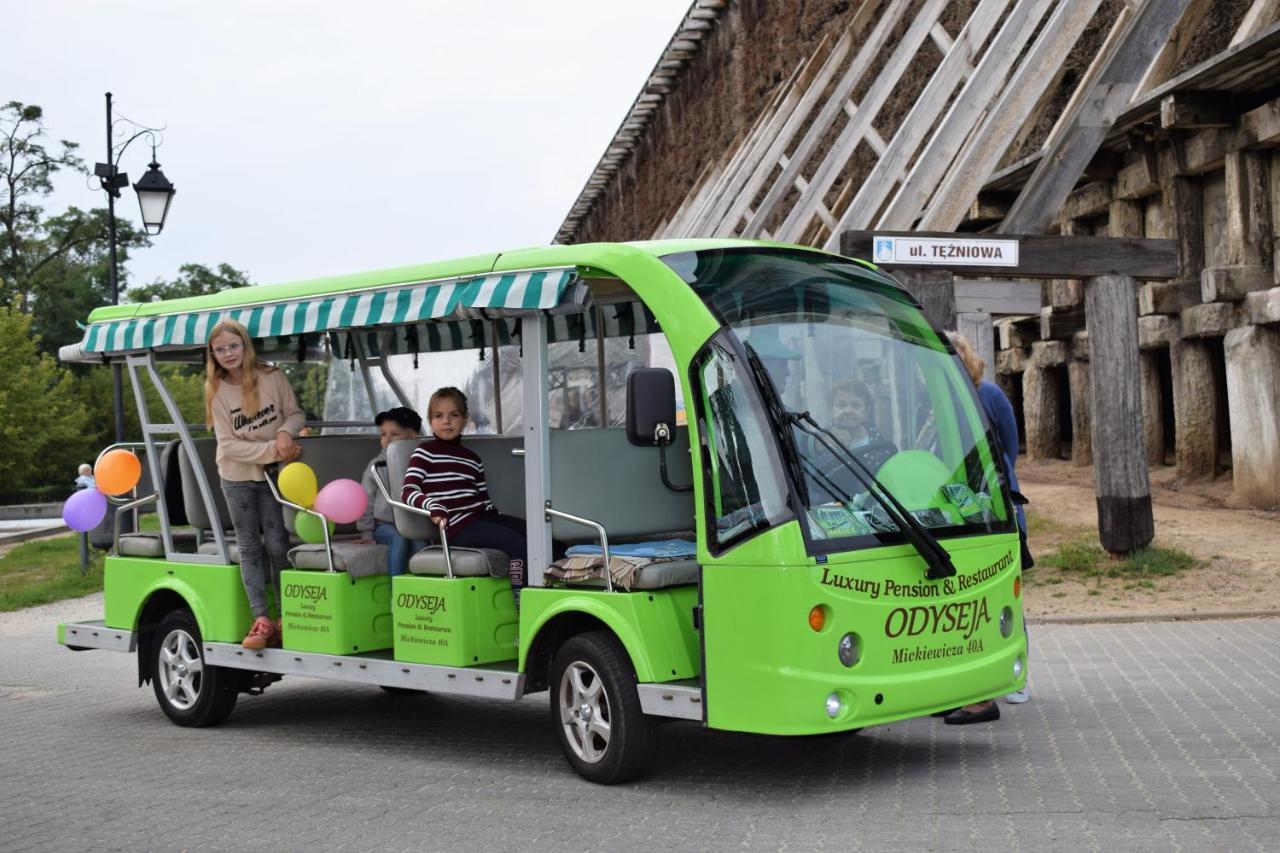 Boutique Odyseja & Spa Ciechocinek Exteriör bild The Odisey electric shuttle bus