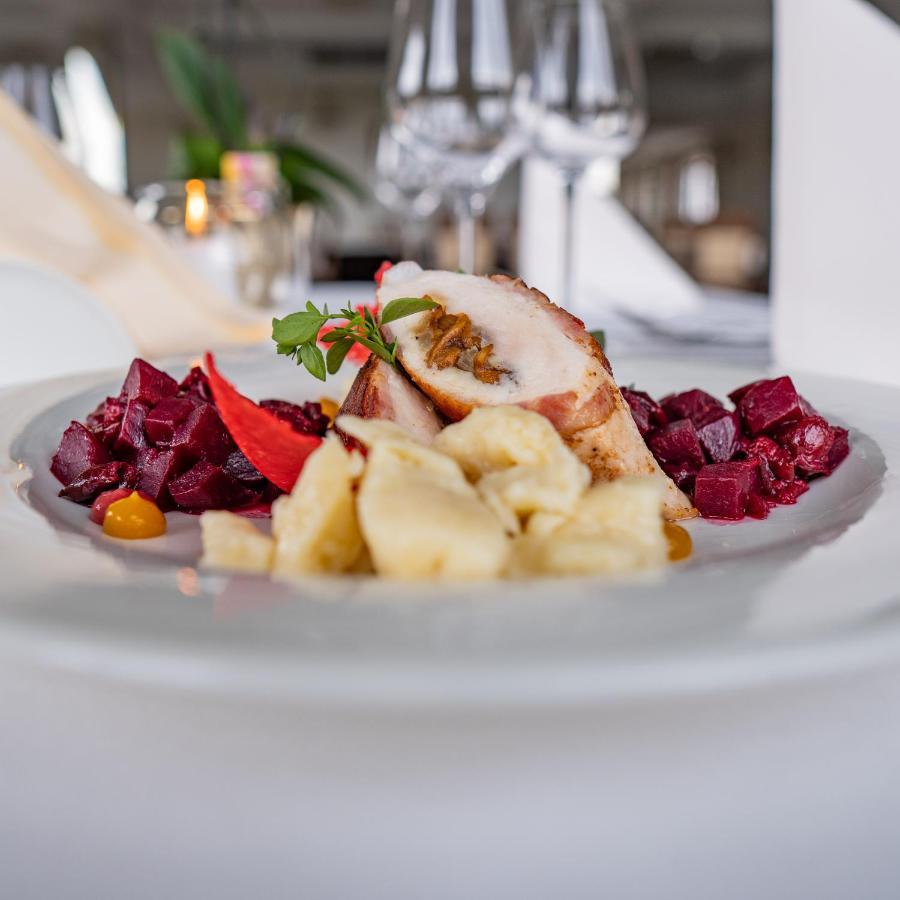 Boutique Odyseja & Spa Ciechocinek Exteriör bild A plate of food